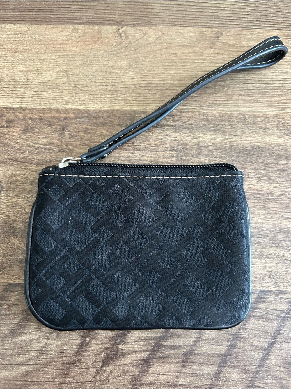 Tommy Hilfiger Black Monogram Canvas Zip Wristlet Clutch Wallet